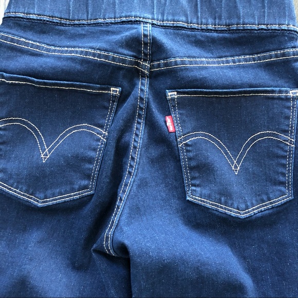 Levi’s Pull On Skinny Jeans - Picture 2 of 4